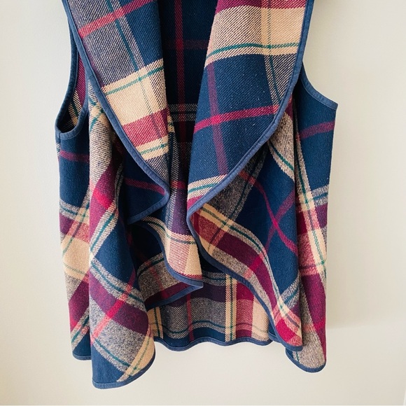 Altar'd State Open Front Plaid Vest Sz Medium - Picture 3 of 8